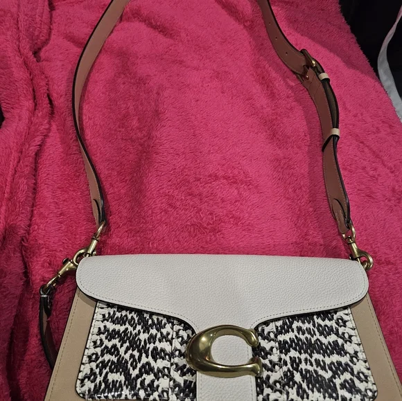 Coach Women's Cream and Tan Patterned Shoulder ag - Picture 10 of 17